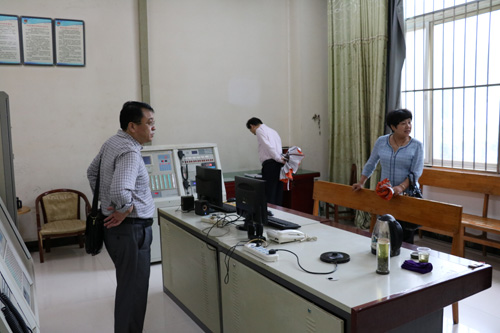 省委高校工委检查组来我校检查指导校园安全工作